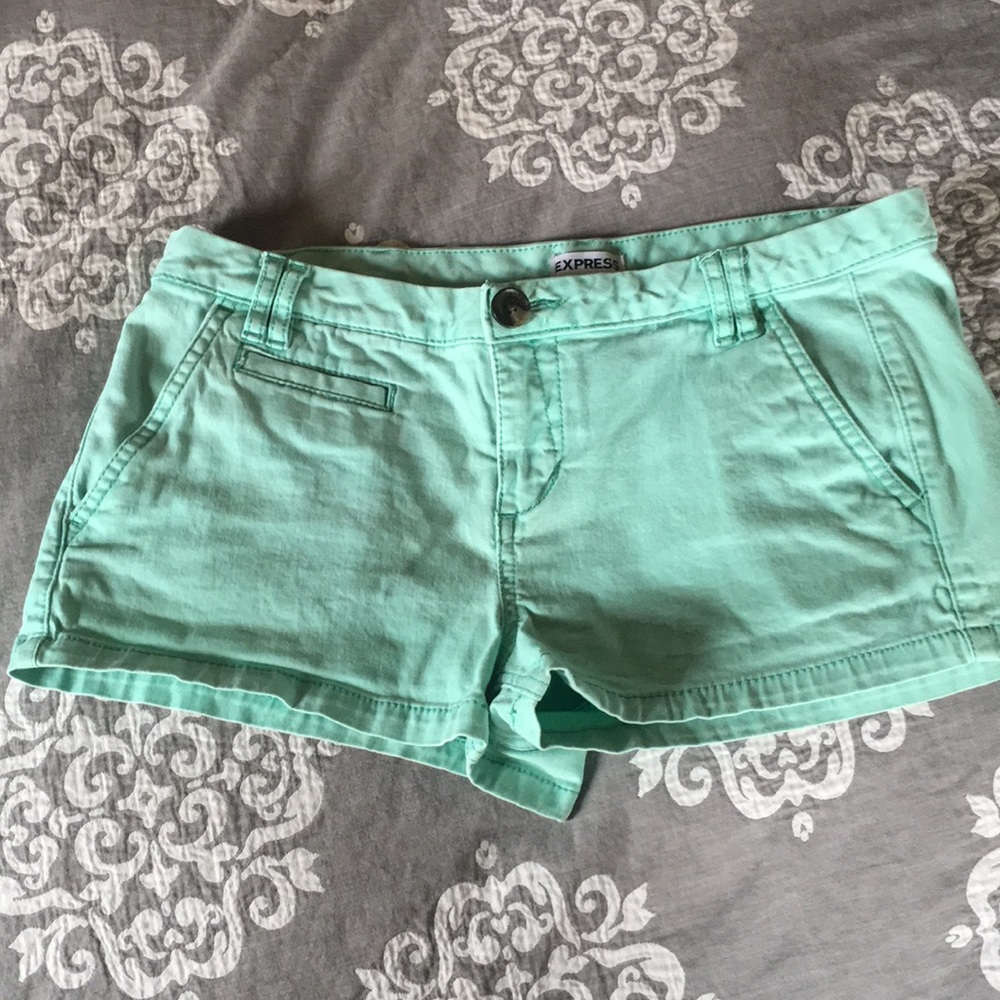 Express mint shorts